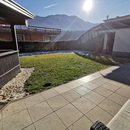 Ausserdorf Apartamento *